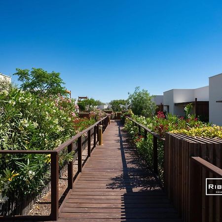 Villa T3 Climatisee En Residence Avec Piscine Vias Zewnętrze zdjęcie