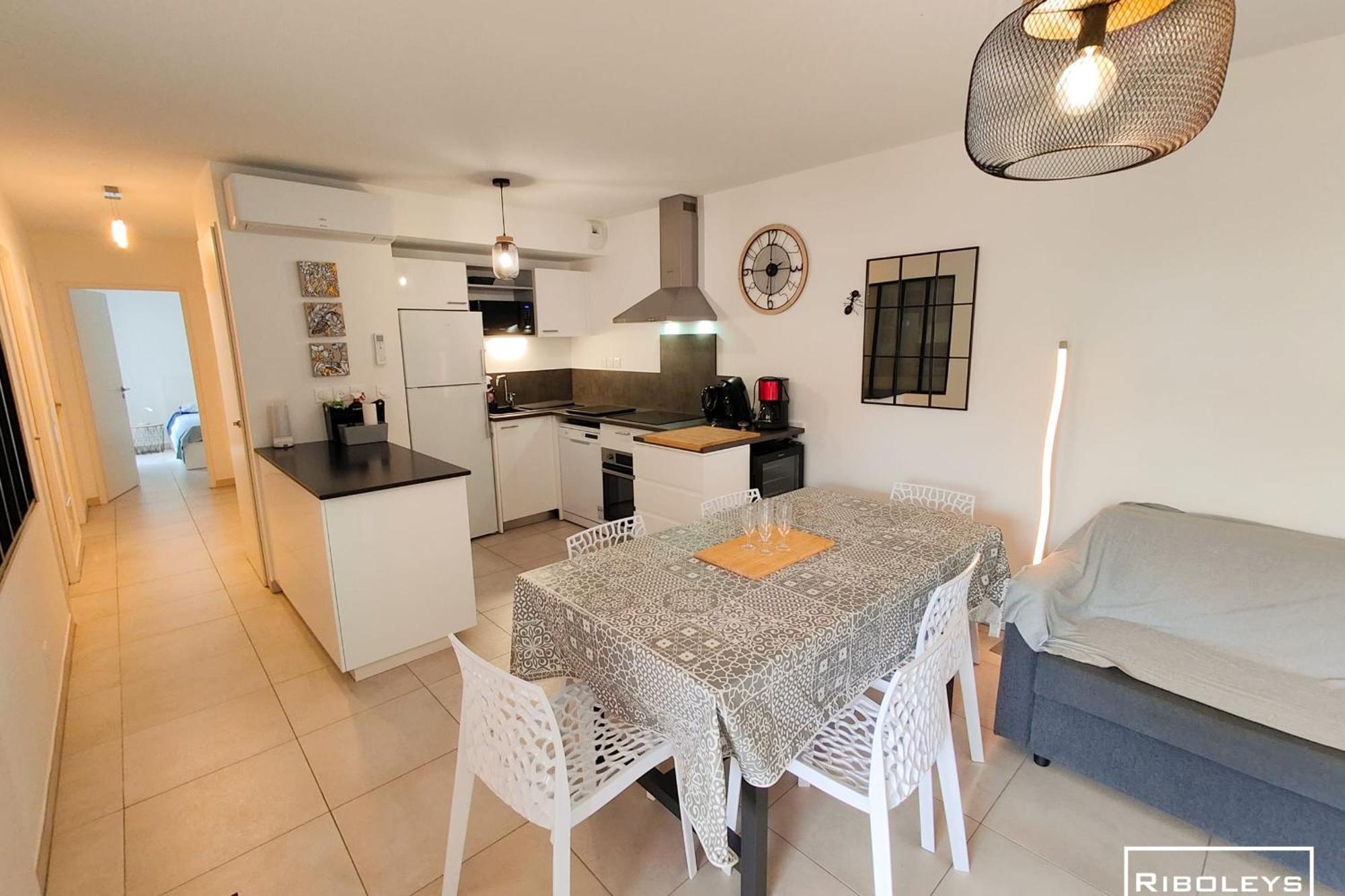 Villa T3 Climatisee En Residence Avec Piscine Vias Zewnętrze zdjęcie