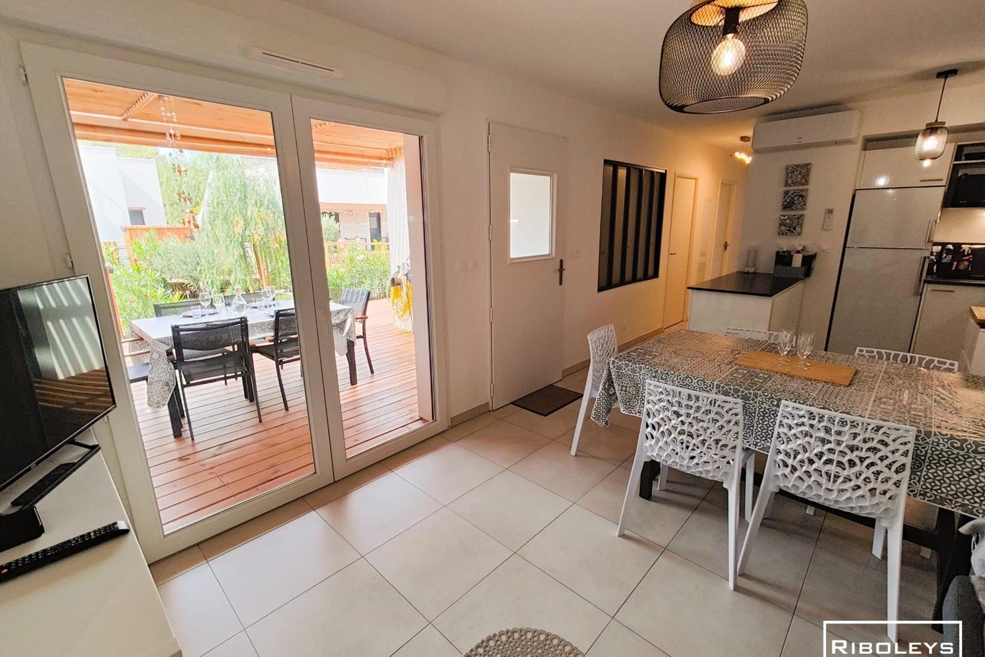 Villa T3 Climatisee En Residence Avec Piscine Vias Zewnętrze zdjęcie