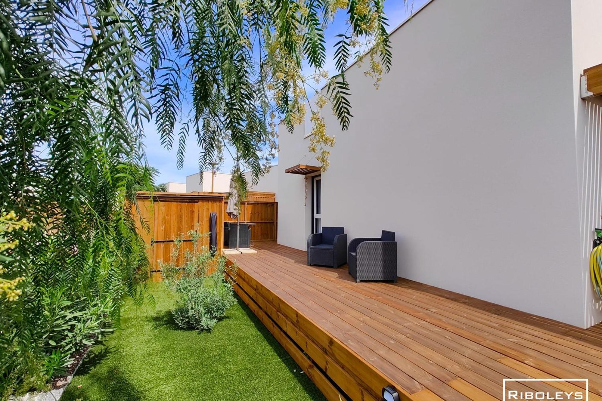 Villa T3 Climatisee En Residence Avec Piscine Vias Zewnętrze zdjęcie